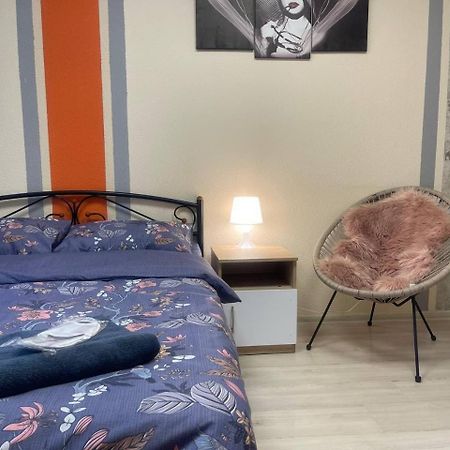 Uneed Rooms Sakvoiaj Kiev Ngoại thất bức ảnh