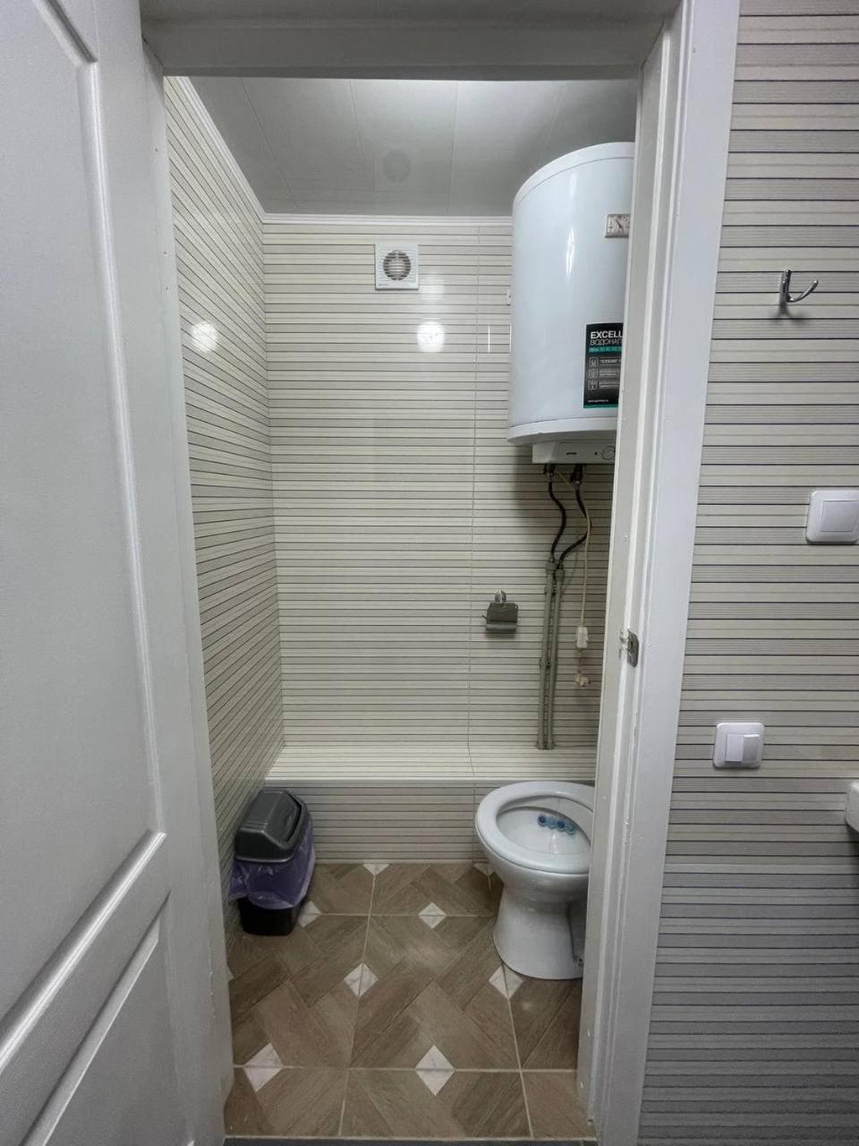 Uneed Rooms Sakvoiaj Kiev Ngoại thất bức ảnh